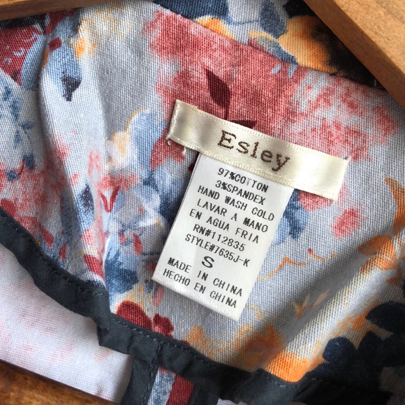 Esley Floral Print Blazer - Picture 4 of 6